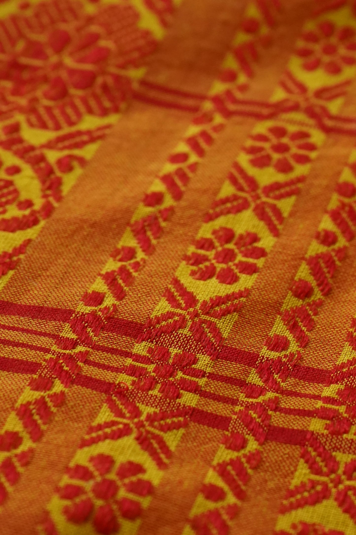 Yellow Pure Cotton Bengal Handloom Saree with Red Border