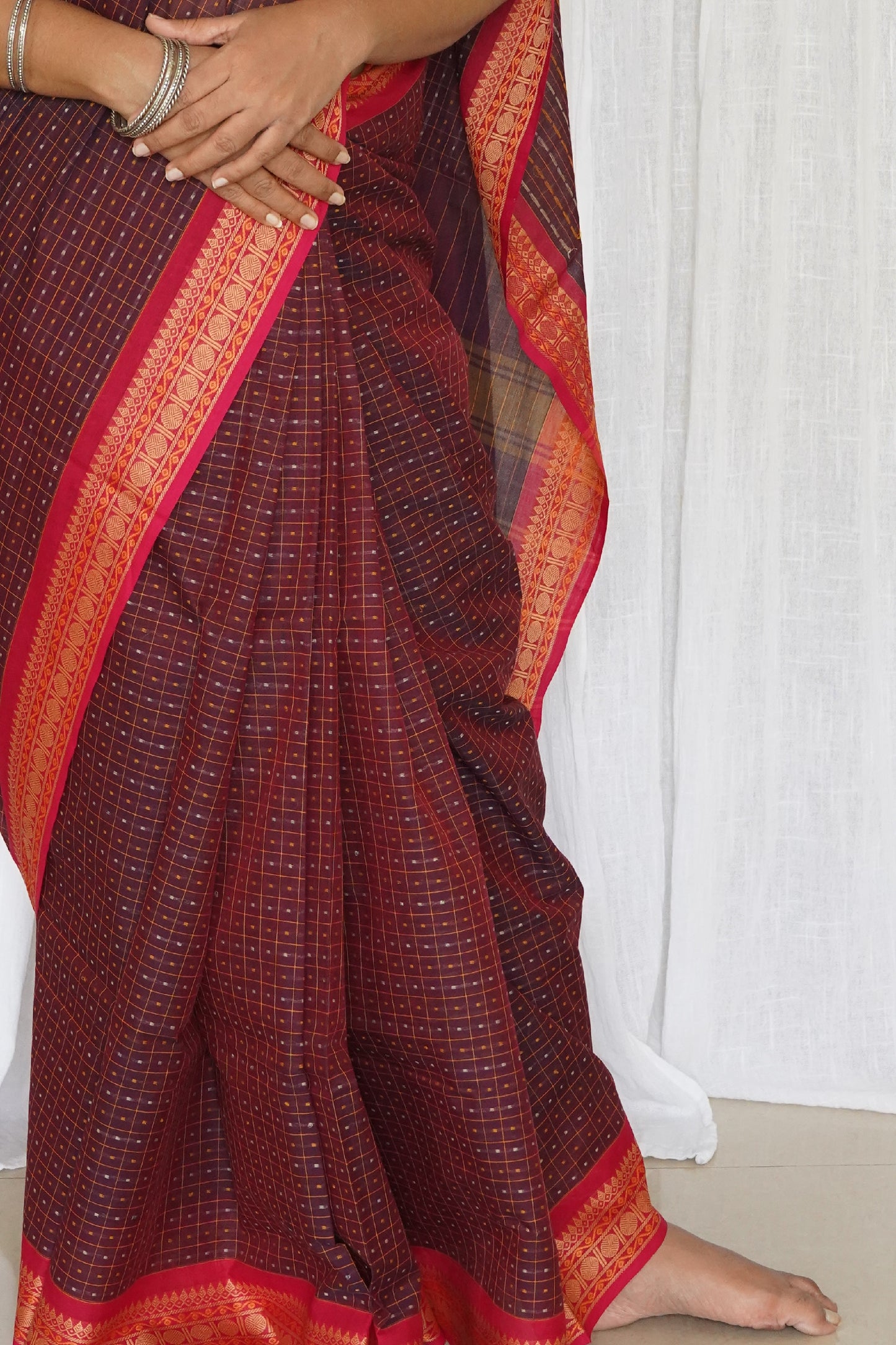 Chettinad Cotton Checks And Dots Pink Maroon Saree