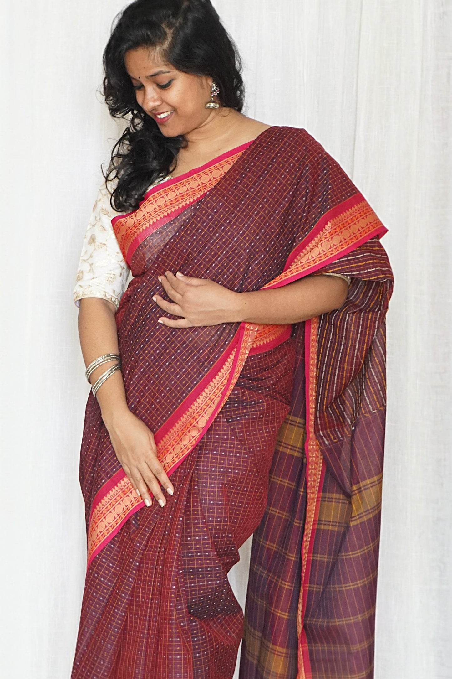 Chettinad Cotton Checks And Dots Pink Maroon Saree