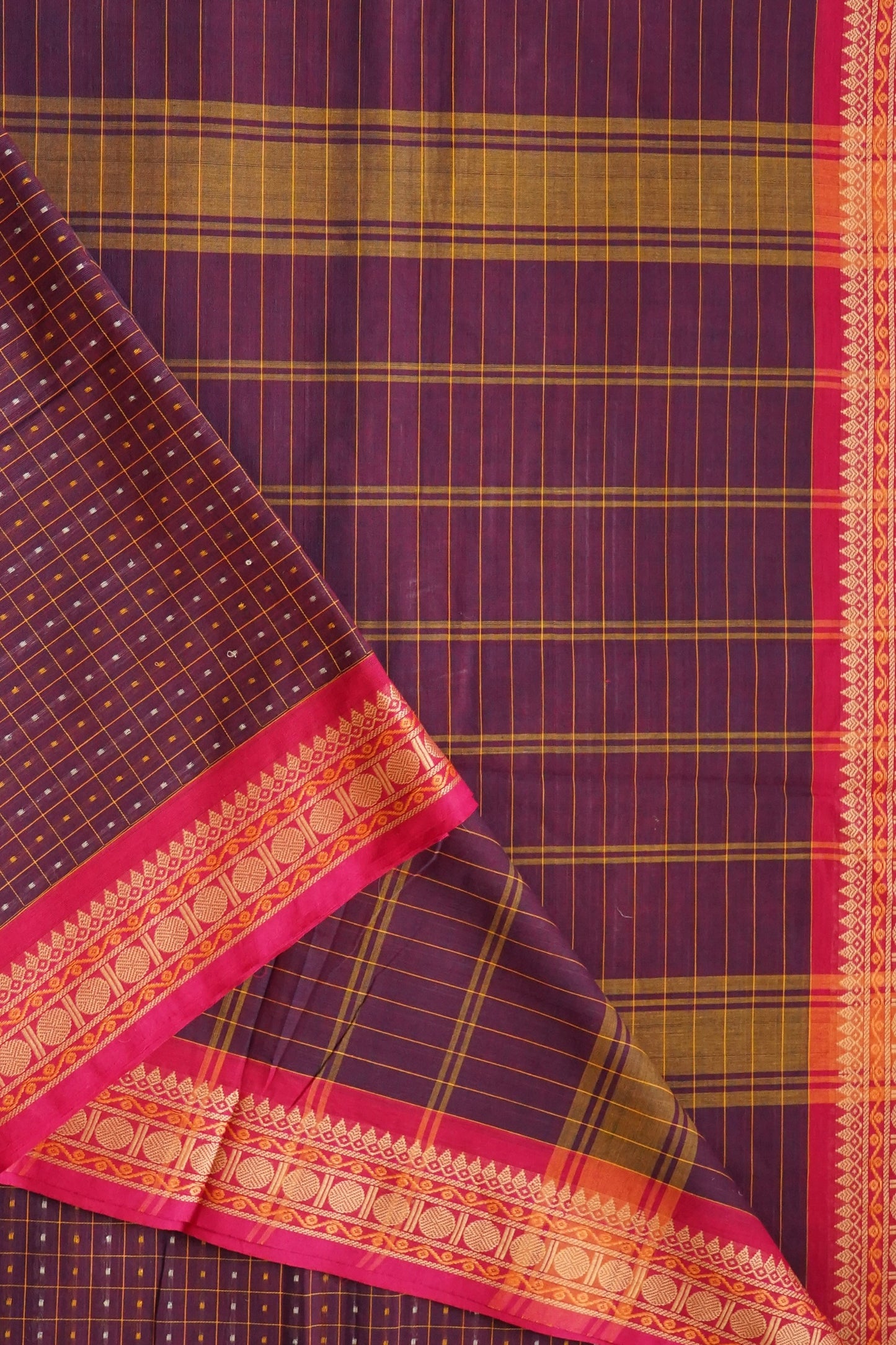 Chettinad Cotton Checks And Dots Pink Maroon Saree