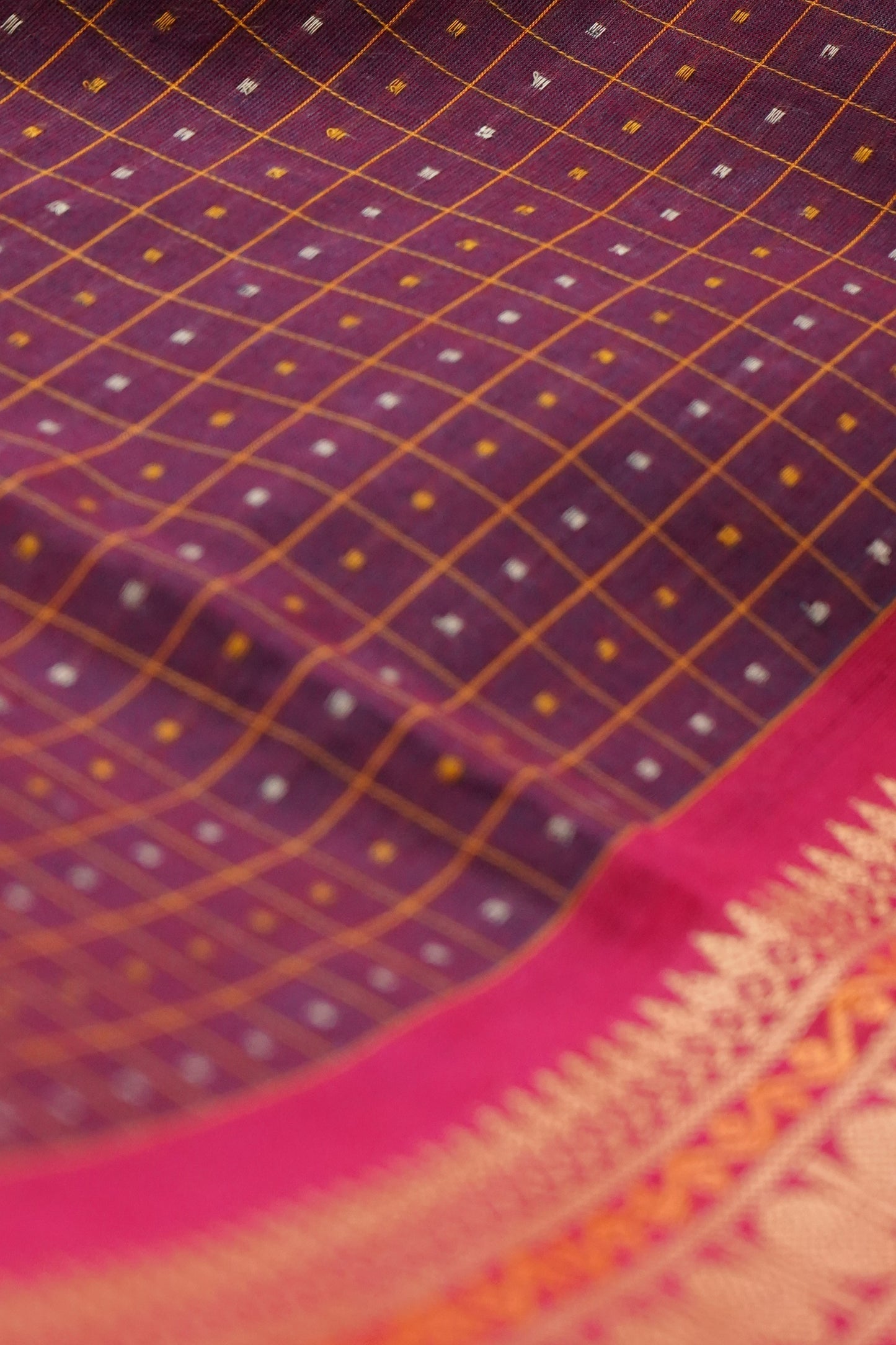 Chettinad Cotton Checks And Dots Pink Maroon Saree